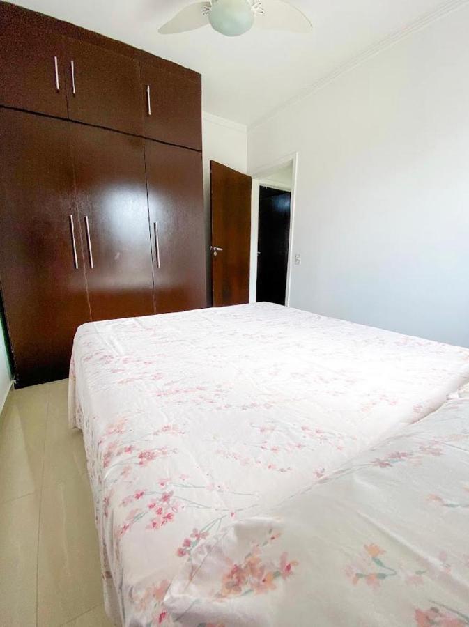 Excelente Apartamento Bem Localizado A 450 Metros Da Praia 瓜鲁雅 外观 照片