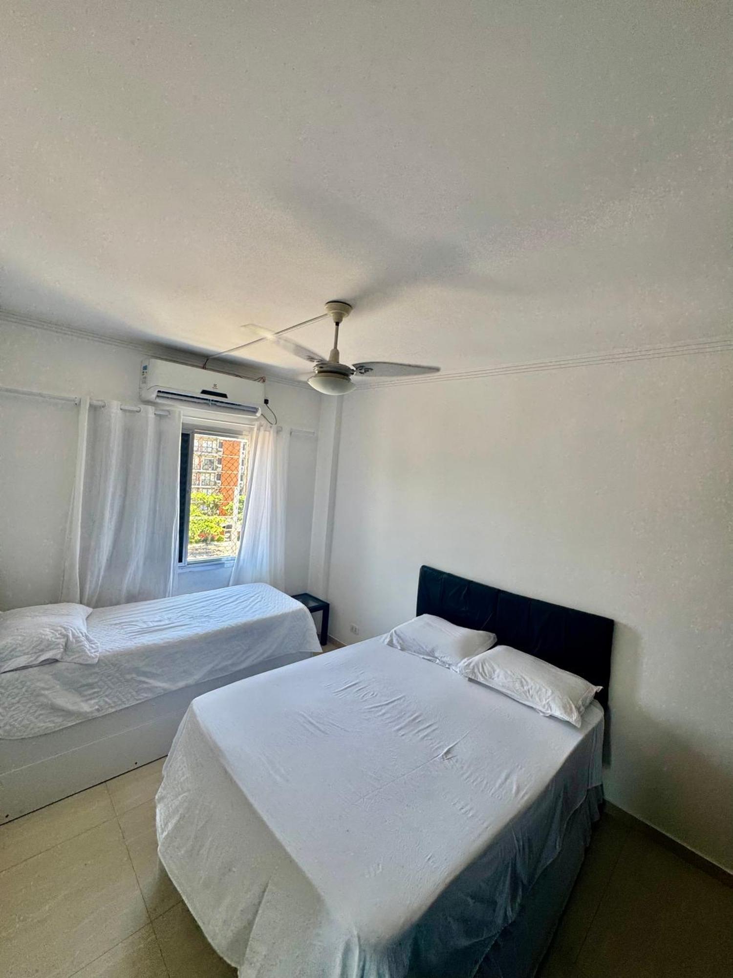 Excelente Apartamento Bem Localizado A 450 Metros Da Praia 瓜鲁雅 外观 照片